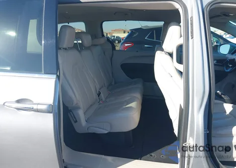 2018 Chrysler Pacifica Touring L z USA, uszkodzony, nr VIN 2C4RC1BG6JR270596